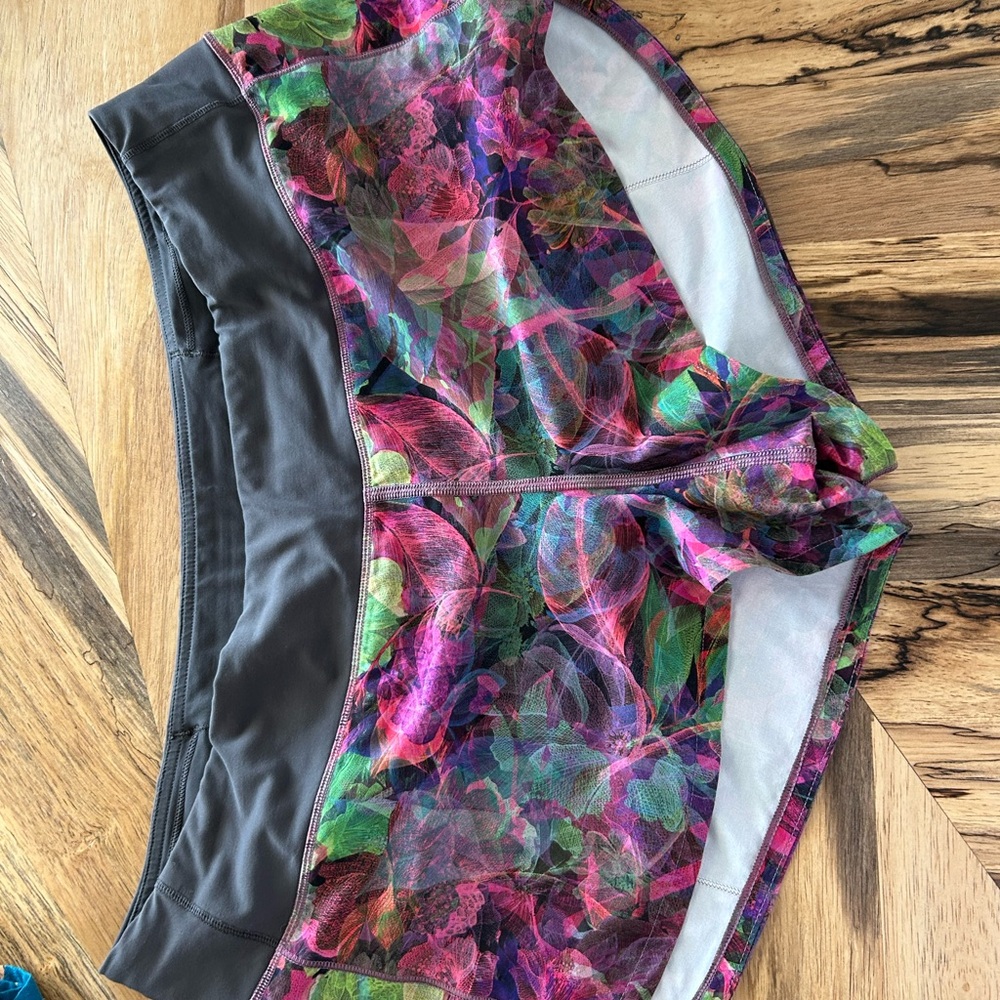 lululemon athletica Multicolor Athletic Shorts 2.5 inch inseam